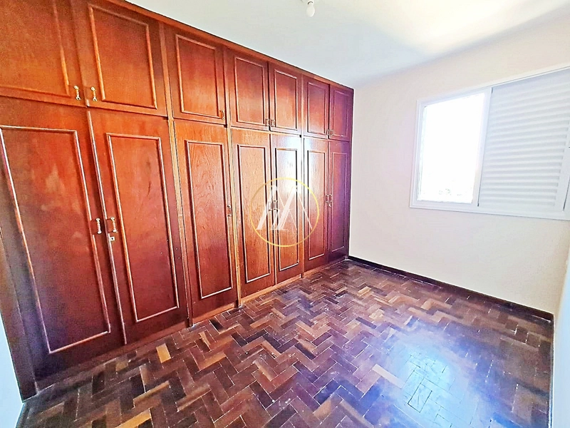 Apartamento central com 90m², 3 dormitórios, sacada: 11ª foto da galeria de imagens do imóvel