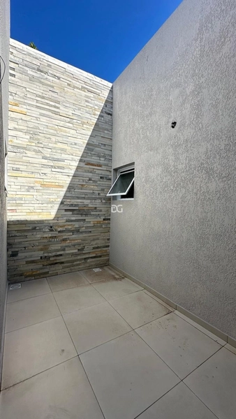 Casa nova, nunca habitada para venda no centro de Tramandaí: 14ª foto da galeria de imagens do imóvel