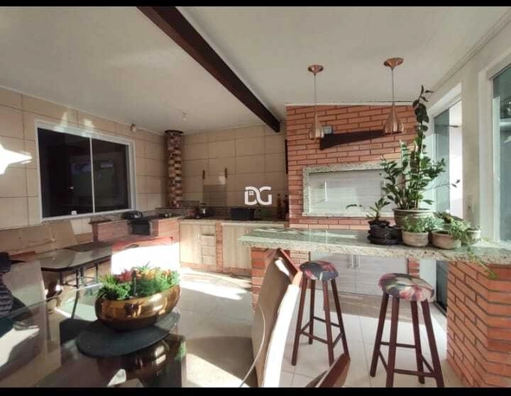 Casa com espaço gourmet completo: 10ª foto da galeria de imagens do imóvel
