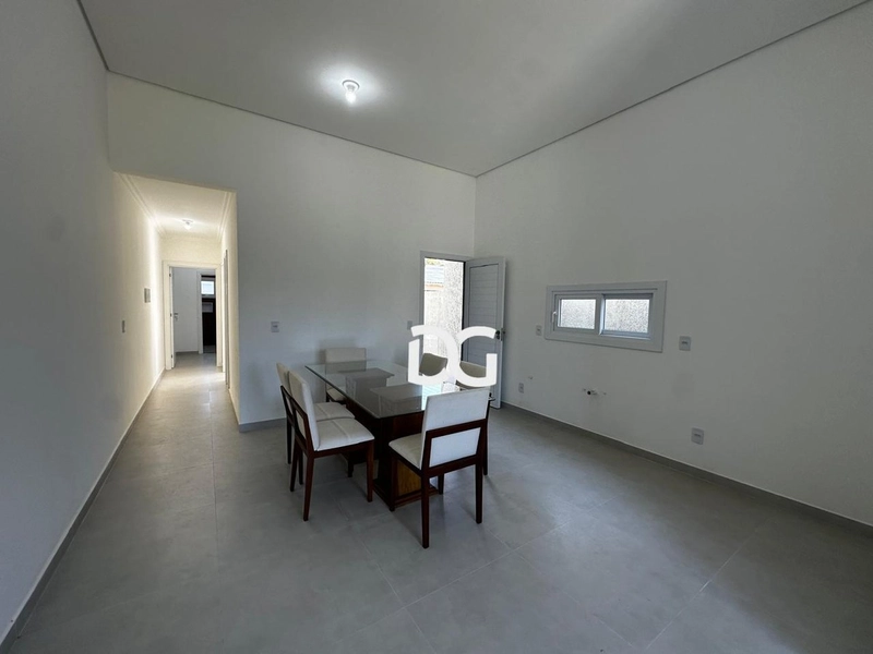 Casa com excelente padrão construtivo!: 7ª foto da galeria de imagens do imóvel