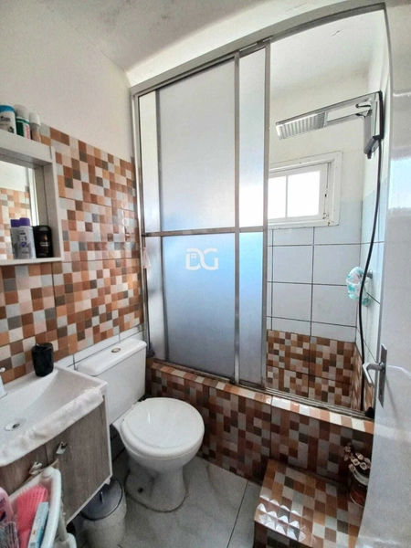Casa de 7 dormitórios: 13ª foto da galeria de imagens do imóvel