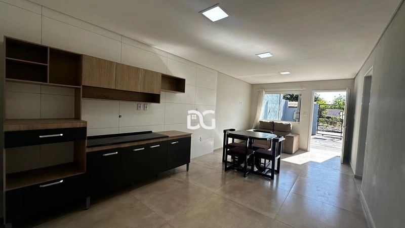 Casa de 2 dormitórios: 6ª foto da galeria de imagens do imóvel