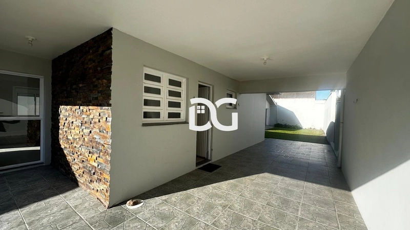 Casa 3 dorm. + anexo a 1 quadra de dstância do mar: 5ª foto da galeria de imagens do imóvel