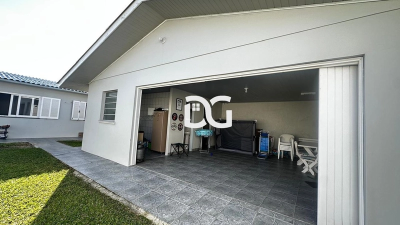 Casa 3 dorm. + anexo a 1 quadra de dstância do mar: 19ª foto da galeria de imagens do imóvel