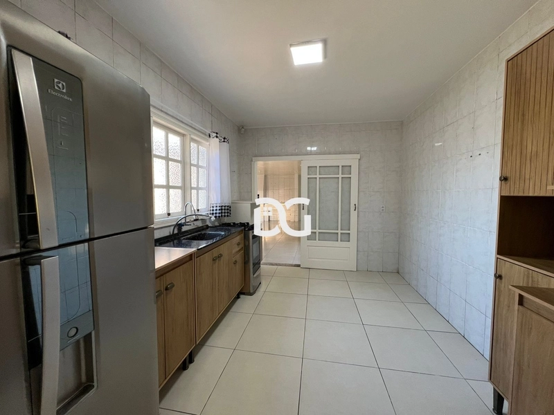 Casa de 3 dormitórios próxima ao centro de Tramandaí: 7ª foto da galeria de imagens do imóvel