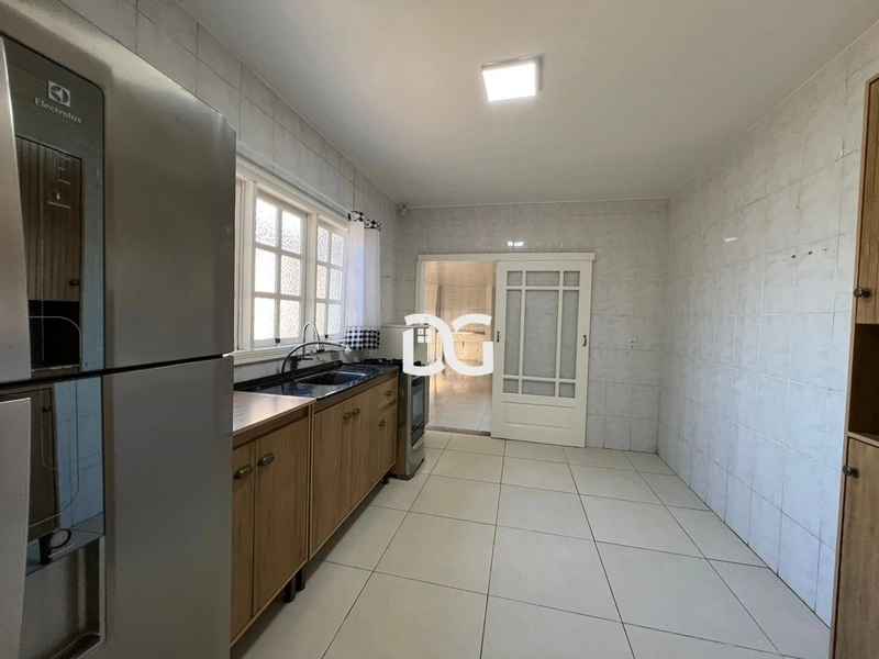 Casa de 3 dormitórios próxima ao centro de Tramandaí: 8ª foto da galeria de imagens do imóvel