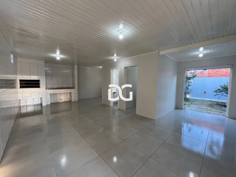 Casa de 3 dormitórios próxima ao centro de Tramandaí: 9ª foto da galeria de imagens do imóvel