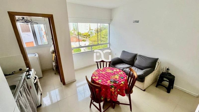 Apartamento de 1 dormitório com sacada integrada: 5ª foto da galeria de imagens do imóvel