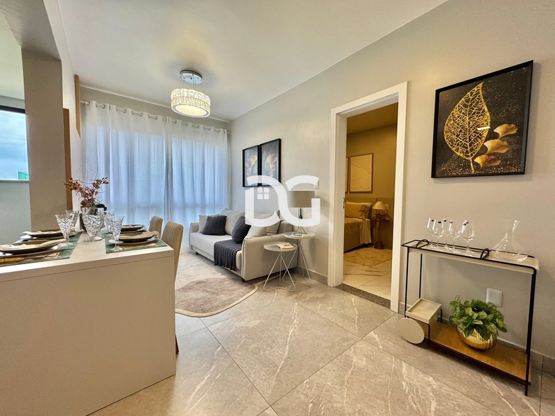 Apartamento mobiliado e decorado a poucos metros do mar