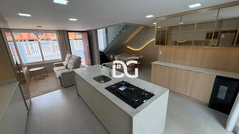 Duplex de alto padrão no centro! 100 mil de entrada + parcelamento: 10ª foto da galeria de imagens do imóvel
