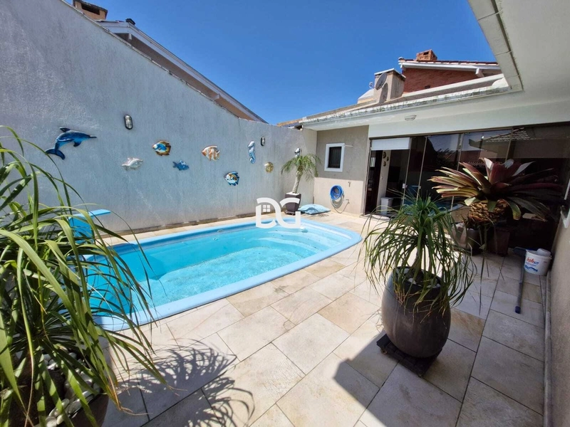 Casa semimobiliada a apenas 1 quadra do mar: 28ª foto da galeria de imagens do imóvel