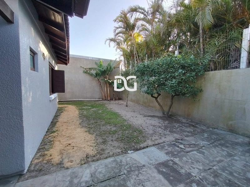 Casa com suite: 18ª foto da galeria de imagens do imóvel