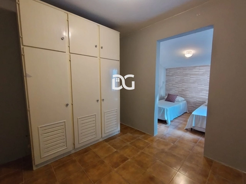 Casa com suite: 9ª foto da galeria de imagens do imóvel