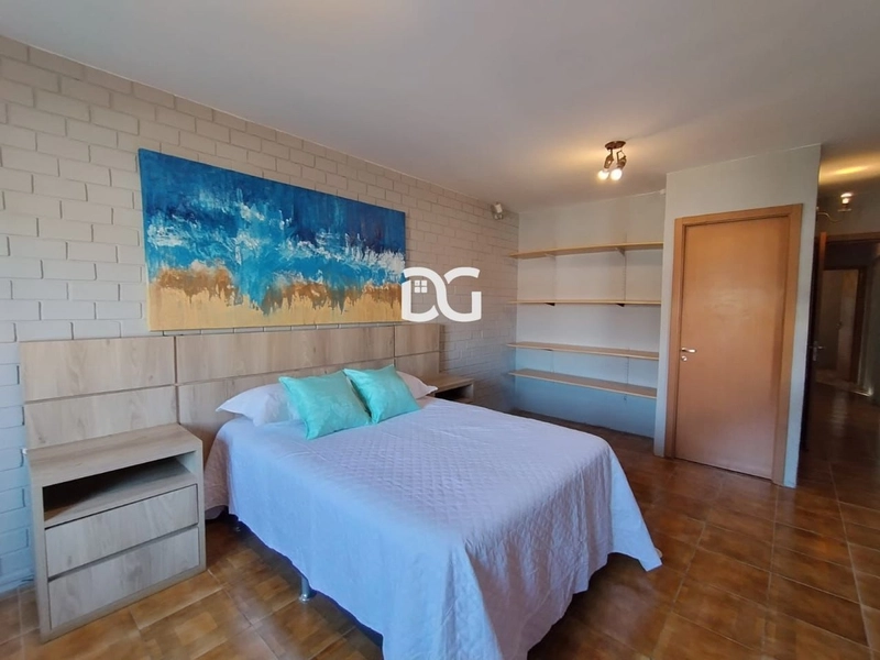 Casa com suite: 12ª foto da galeria de imagens do imóvel