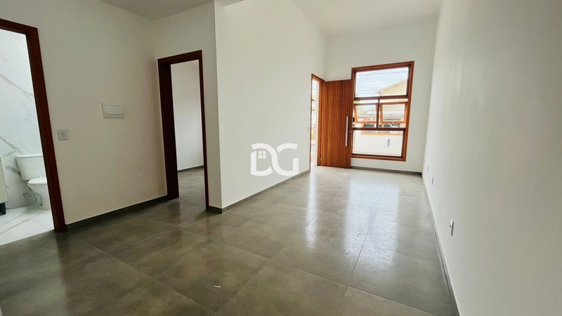 Casa nova próxima ao centro de Tramandaí: 3ª foto da galeria de imagens do imóvel
