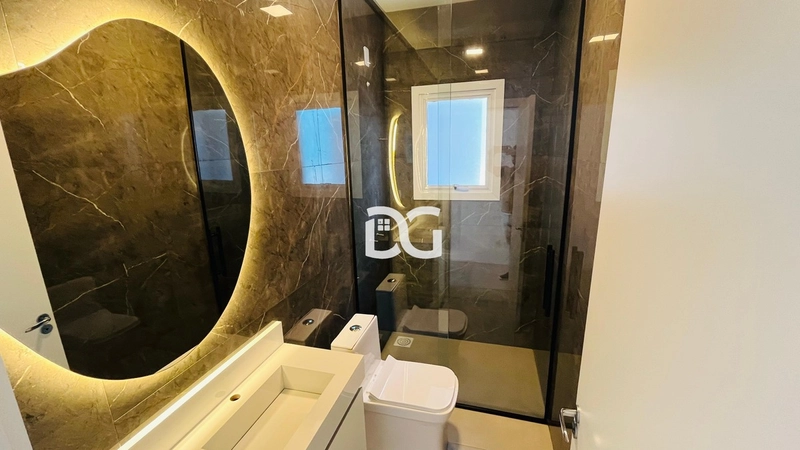 Casa com design moderno, mobiliado e decorado: 9ª foto da galeria de imagens do imóvel