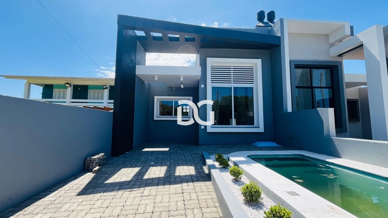 Casa com design moderno, mobiliado e decorado: 1ª foto da galeria de imagens do imóvel