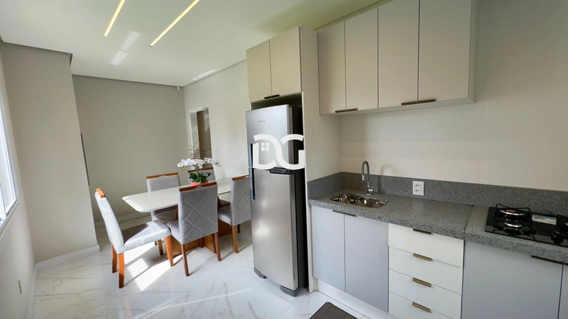 Casa moderna e sofisticada com 3 dormitórios: 9ª foto da galeria de imagens do imóvel