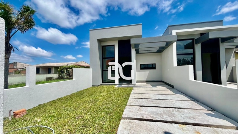 Casa em construção, ótima localização: 2ª foto da galeria de imagens do imóvel