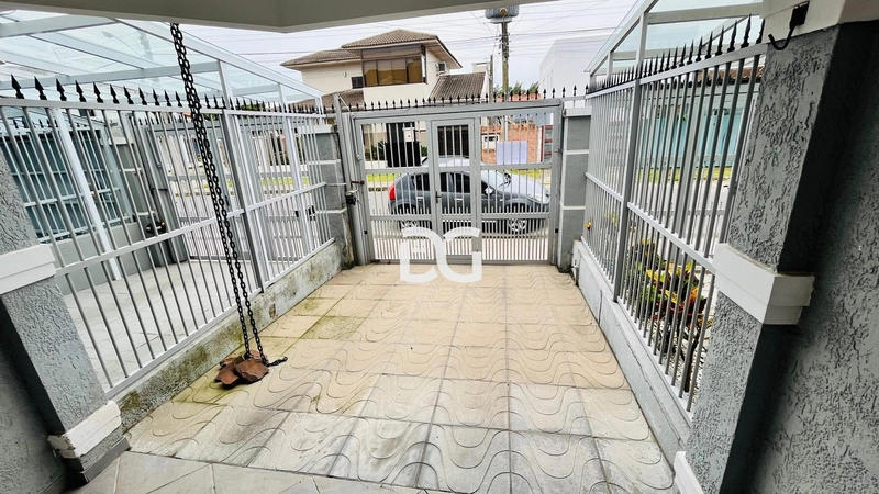 Sobrado moderno composto por 2 suítes amplas: 3ª foto da galeria de imagens do imóvel