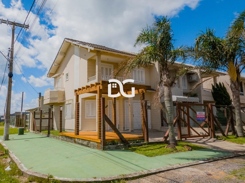 Casa com 3 dormitórios, ideal para quem busca conforto e privacidade: 1ª foto da galeria de imagens do imóvel