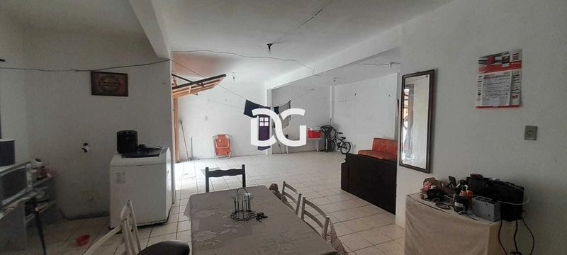Casa ampla e aconchegante, composta por 3 dormitórios,: 7ª foto da galeria de imagens do imóvel