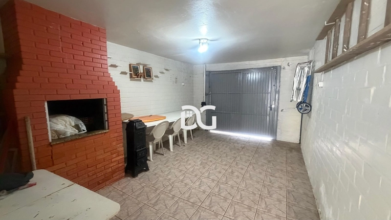 Casa térrea de esquina mobiliada, situada em uma região residencial: 18ª foto da galeria de imagens do imóvel