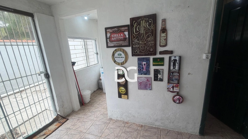 Casa térrea de esquina mobiliada, situada em uma região residencial: 12ª foto da galeria de imagens do imóvel