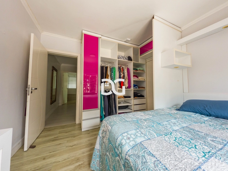 Casa e loja comercial em ótima localização: 13ª foto da galeria de imagens do imóvel