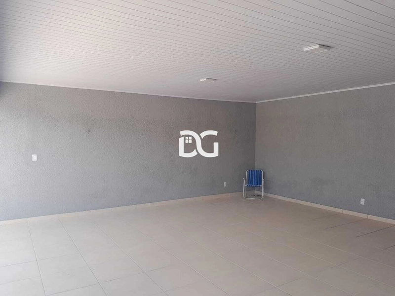 Casa ampla com ambientes agradáveis e bem distribuídos.: 27ª foto da galeria de imagens do imóvel