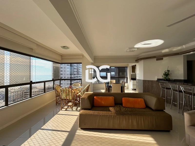 Apartamento com excelente distribuição, composto por 3 dormitórios: 4ª foto da galeria de imagens do imóvel