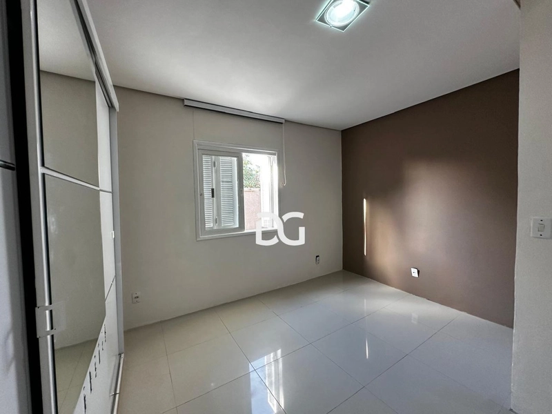 Casa aconchegante com 3 dormitórios, sendo 1 suíte: 17ª foto da galeria de imagens do imóvel