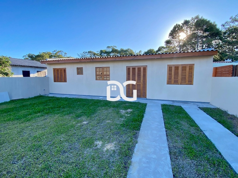 Casa aconchegante e bem distribuída, ideal para quem busca conforto: 2ª foto da galeria de imagens do imóvel