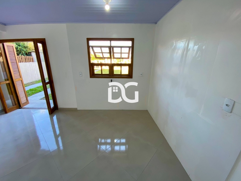 Casa aconchegante e bem distribuída, ideal para quem busca conforto: 7ª foto da galeria de imagens do imóvel