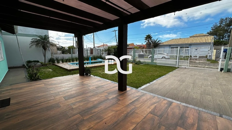 Localização privilegiada, a apenas 150 metros da beira-mar: 4ª foto da galeria de imagens do imóvel