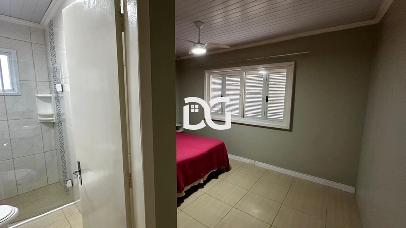 Localização privilegiada, a apenas 150 metros da beira-mar: 13ª foto da galeria de imagens do imóvel