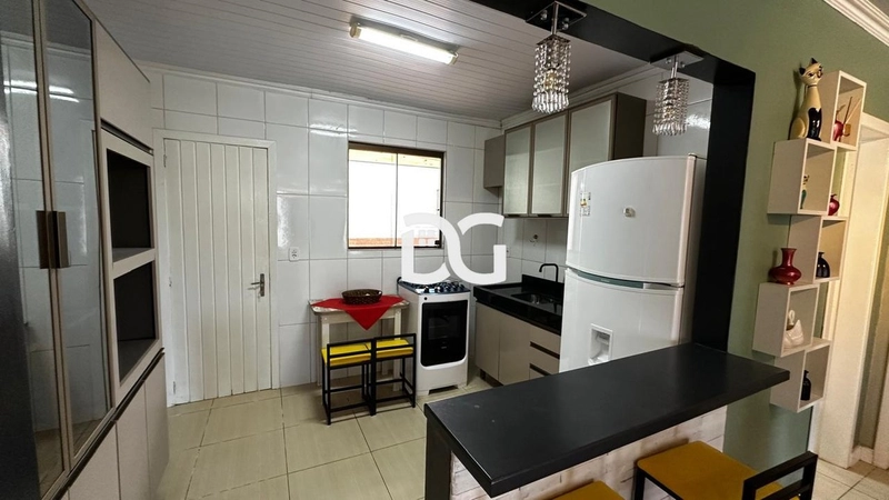 Localização privilegiada, a apenas 150 metros da beira-mar: 10ª foto da galeria de imagens do imóvel
