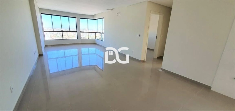 Encante-se com este apartamento de 2 quartos, incluindo 1 suíte: 8ª foto da galeria de imagens do imóvel