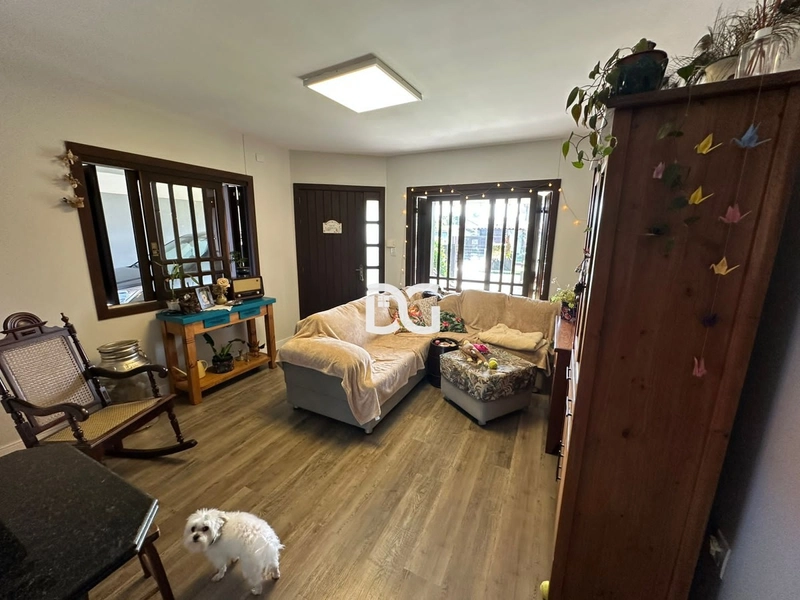 Casa aconchegante com 2 dormitórios, sendo 1 suíte: 5ª foto da galeria de imagens do imóvel