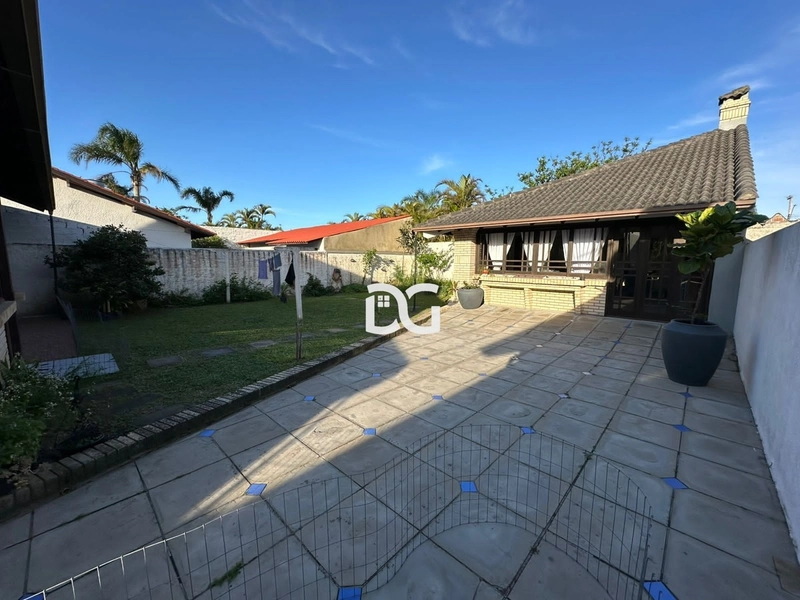 Casa aconchegante com 2 dormitórios, sendo 1 suíte: 26ª foto da galeria de imagens do imóvel