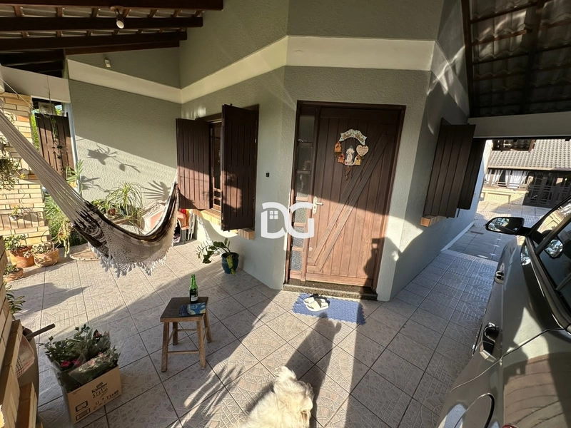 Casa aconchegante com 2 dormitórios, sendo 1 suíte: 4ª foto da galeria de imagens do imóvel
