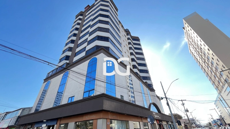 Amplo apartamento 3 dormitórios na Av Emancipação em Tramandaí: 1ª foto da galeria de imagens do imóvel