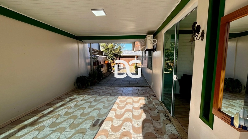 Casa encantadora e mobiliada, ideal para quem busca conforto e lazer.: 2ª foto da galeria de imagens do imóvel