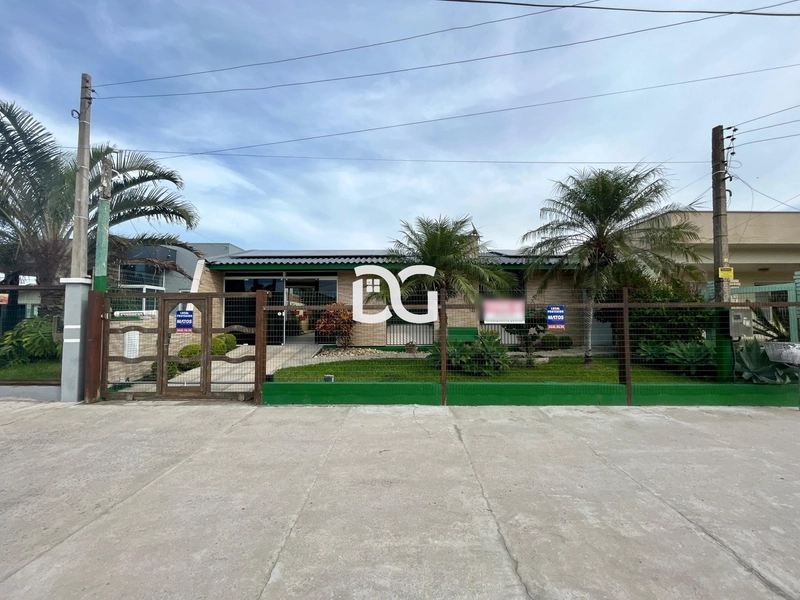 Casa encantadora e mobiliada, ideal para quem busca conforto e lazer.: 1ª foto da galeria de imagens do imóvel