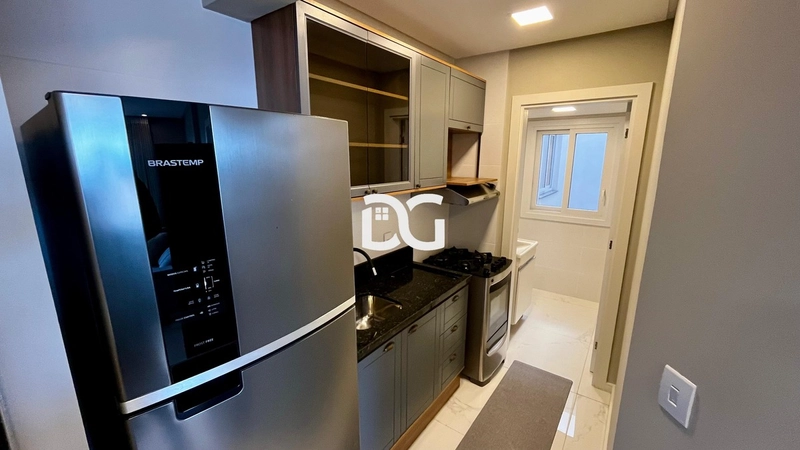 Apartamento mobiliado e decorado com excelente bom gosto: 8ª foto da galeria de imagens do imóvel
