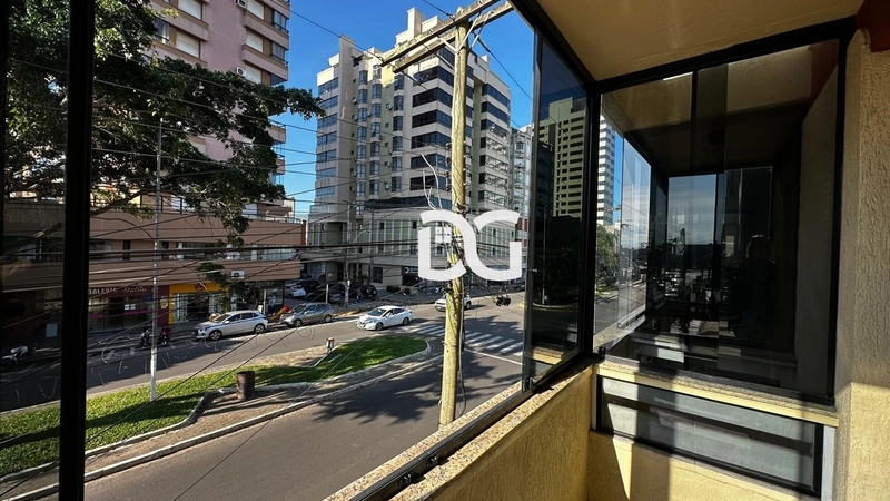 Apartamento com sacada de frente para a Avenida da Igreja: 13ª foto da galeria de imagens do imóvel