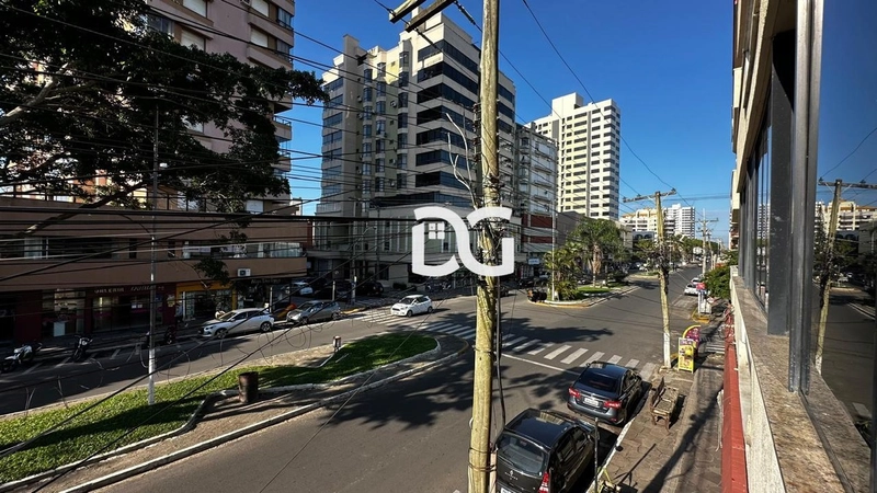 Apartamento com sacada de frente para a Avenida da Igreja: 11ª foto da galeria de imagens do imóvel
