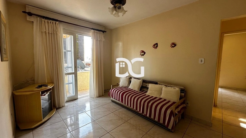 Apartamento com sacada de frente para a Avenida da Igreja: 1ª foto da galeria de imagens do imóvel