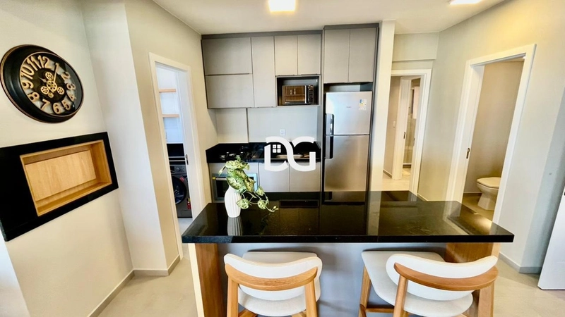 APARTAMENTO MOBILIADO E DECORADO NO CENTRO DE TRAMANDAÍ: 6ª foto da galeria de imagens do imóvel