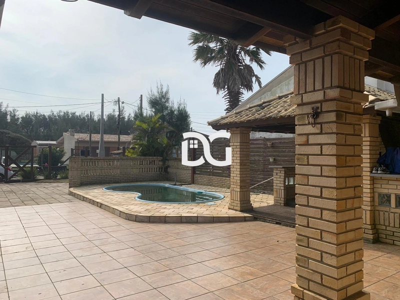 Casa aconchegante com duas suítes amplas, proporcionando conforto: 4ª foto da galeria de imagens do imóvel